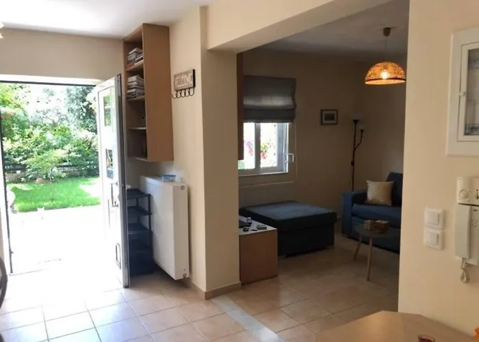 Eleni's Maisonette *