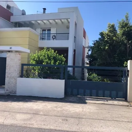 公寓 Eleni's Maisonette *