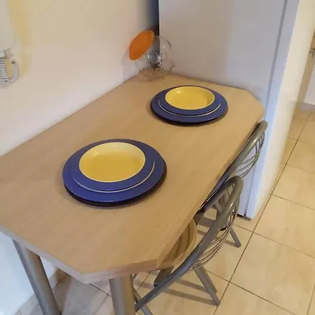 Eleni's Maisonette