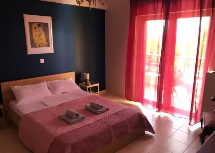 Eleni's Maisonette